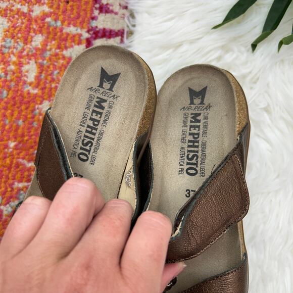 $185 Mephisto Brown Slip On Slide Leather Footbed Sandal 37 / 7 Summer Casual - Picture 3 of 7